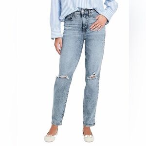 Old Navy•Extra High Rise Sky Hi Straight Leg Button Fly Jeans